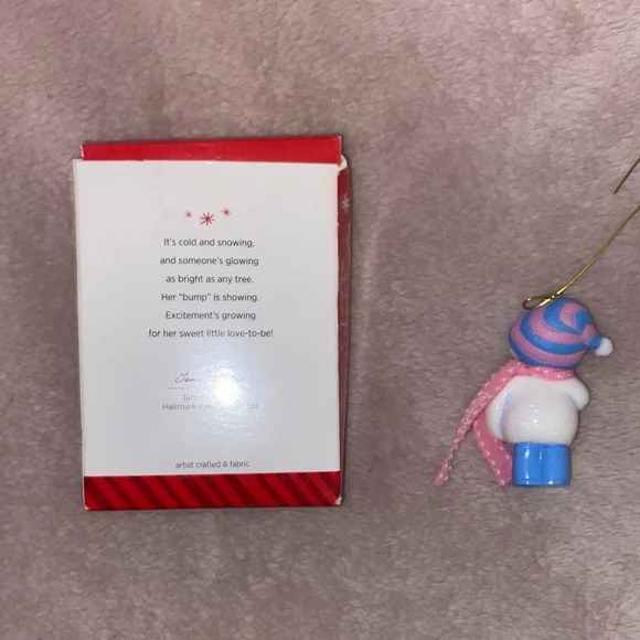 Hallmark 2014 Mommy to Be ornament - Picture 4 of 5